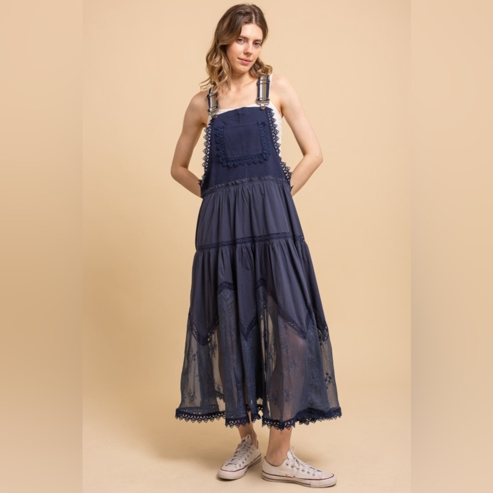NEW 🌸 Elegant Navy Blue Maxi Dress